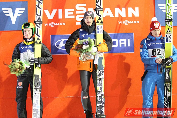 144 Podium konkursu